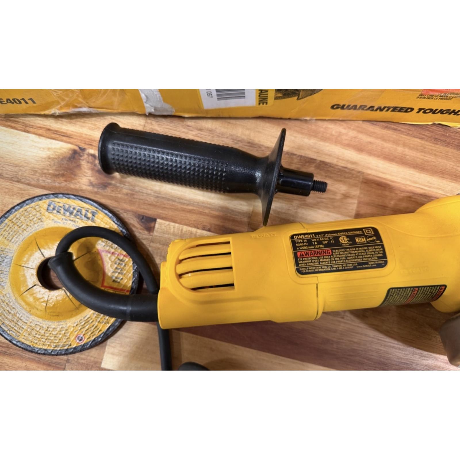 DEWALT 7 Amp 4.5 in. Small Corded Angle Grinder with 1-Touch Guard