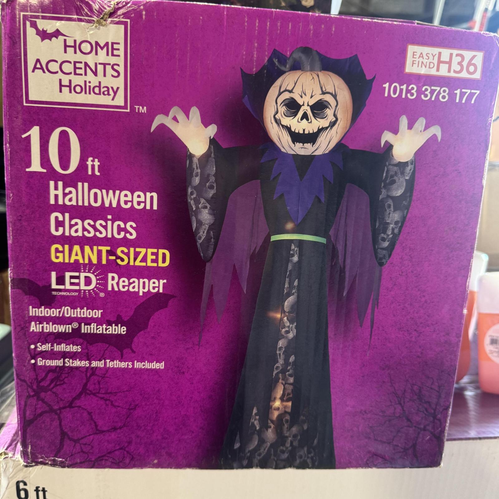 Springtown Location- Mixed Pallet Halloween Items