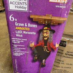 Springtown Location- Mixed Pallet Halloween Items