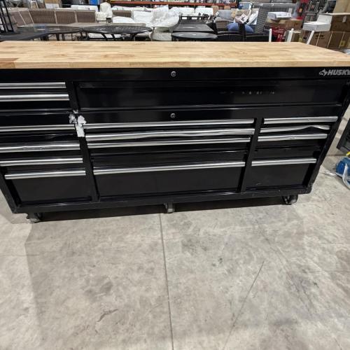 HUSKY TOOL BOX