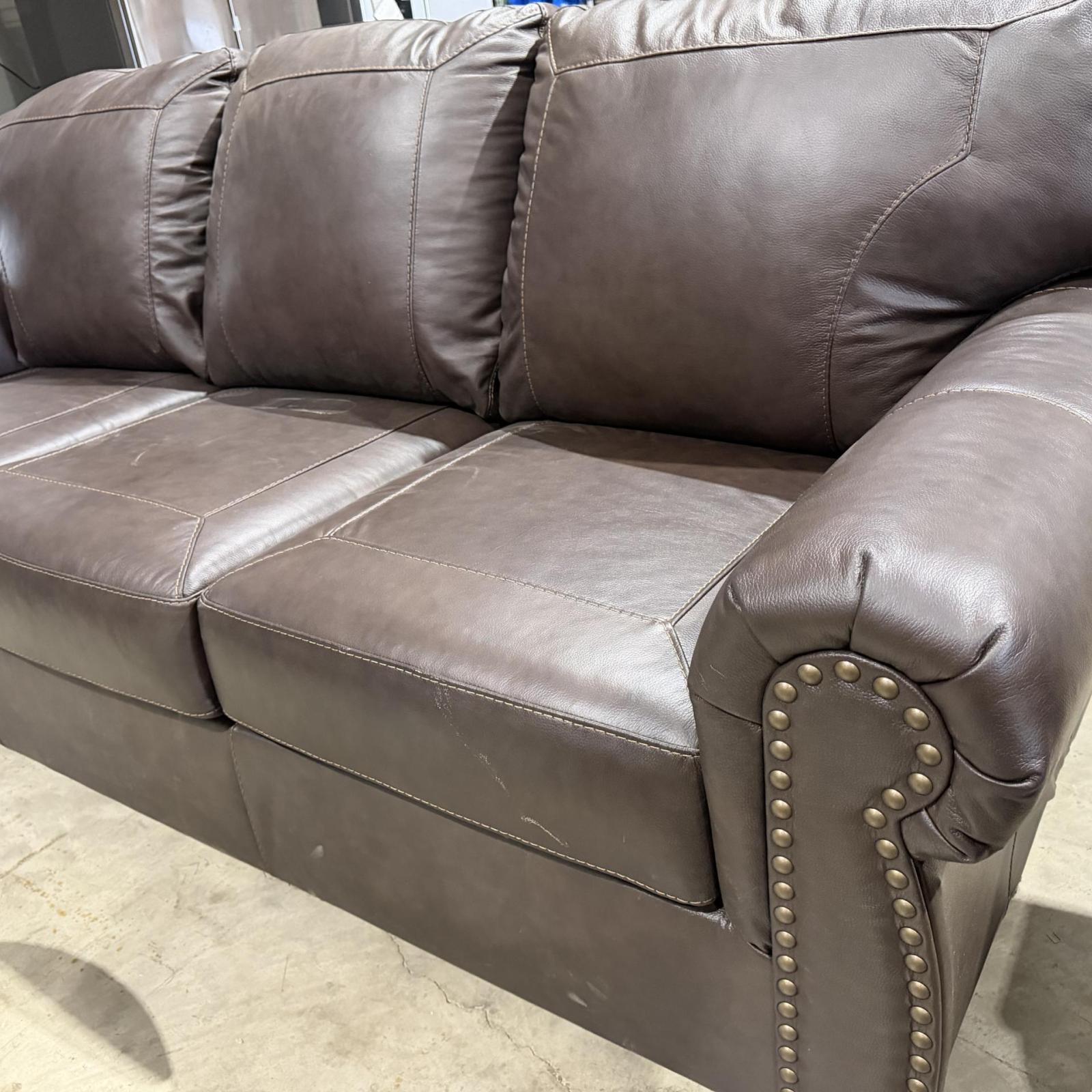 LEATHER BROWN SOFA CLASSIC