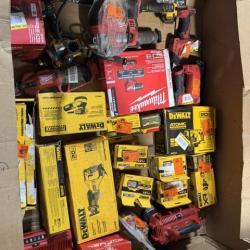 Springtown Location-Mixed Tools, Batteries & Chargers