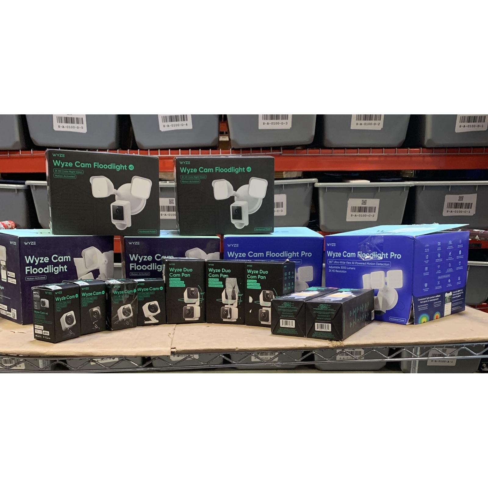 WYZE CAMERA MIXED LOT