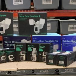 WYZE CAMERA MIXED LOT