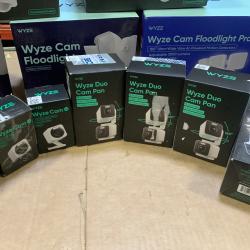 WYZE CAMERA MIXED LOT