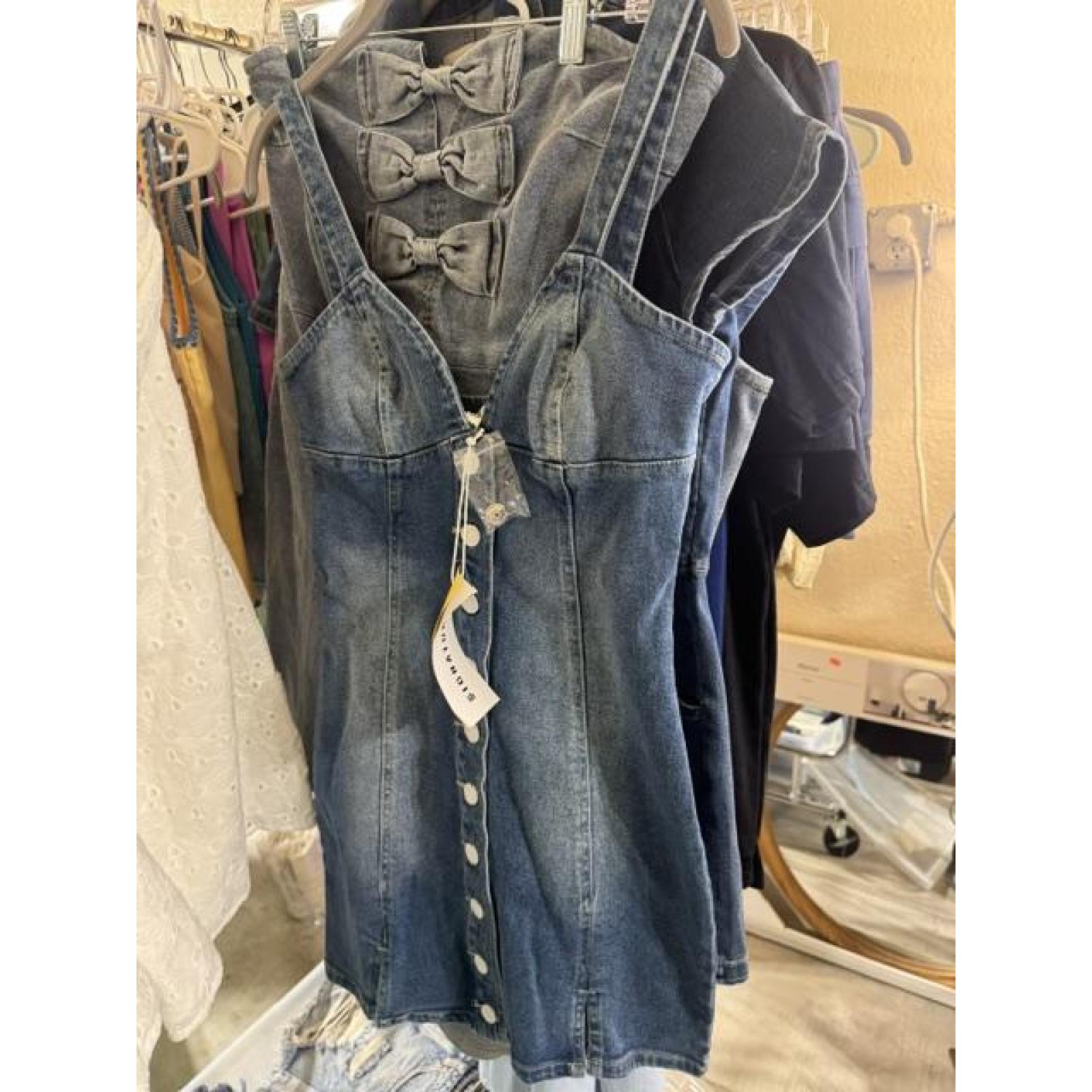 Springtown Location- NEW Boutique High End Clothes!
