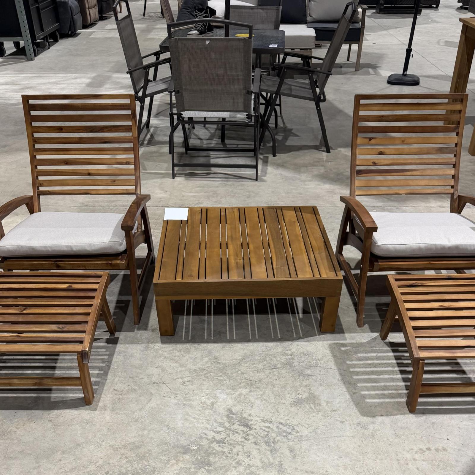 PATIO FURNITURE SET