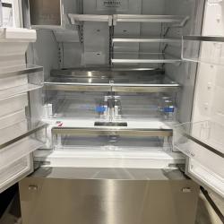 FRIGIADERE FRIDGE