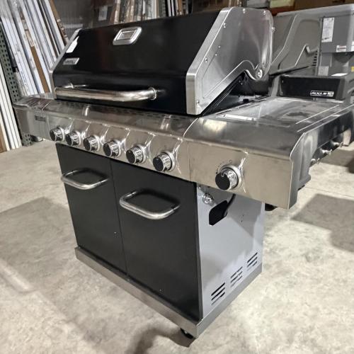 BARBECUE GRILL