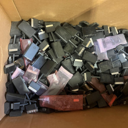 Salvage Pallet – HP Laptop Parts, Screens, Keyboards, Cables, Label Printers – Mixed Lot