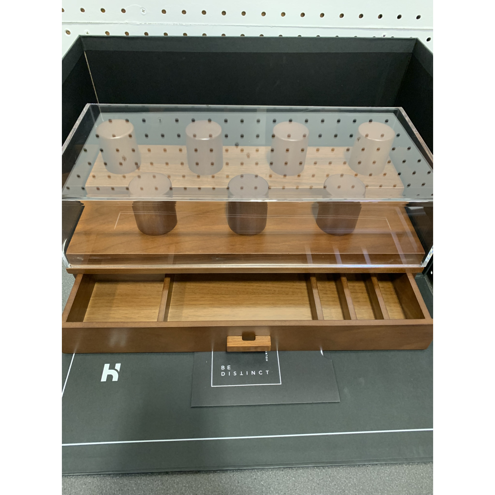 Salvage – Holme & Hadfield Premium Watch & Knife Display Cases – LOT OF 7