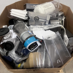 USED MISCELLANEOUS KITCHEN APPLIANCE PARTS & ACCESSORIES PALLET #2 – UNMANIFESTED