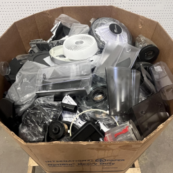 USED MISCELLANEOUS FAN & KITCHEN APPLIANCE PARTS & ACCESSORIES PALLET #9 – UNMANIFESTED