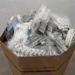 USED MISCELLANEOUS CLEANING SUPPLIES & REPLACEMENT PARTS PALLET – UNMANIFESTED