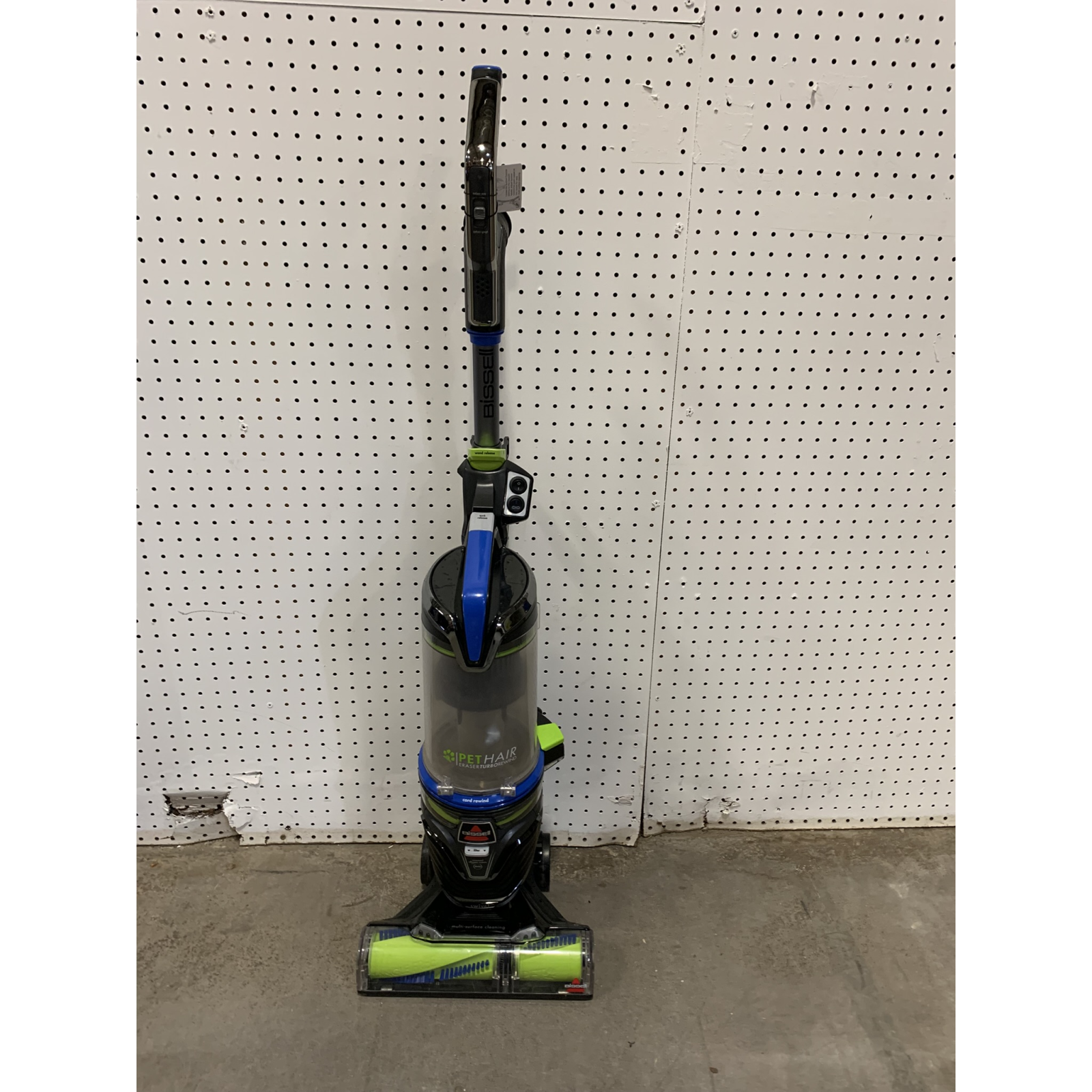 LOT OF 13 - Used Mixed Vacuum Lot – Dyson, Bissell, Eureka & Black+Decker - Total LOT MSRP $2,288