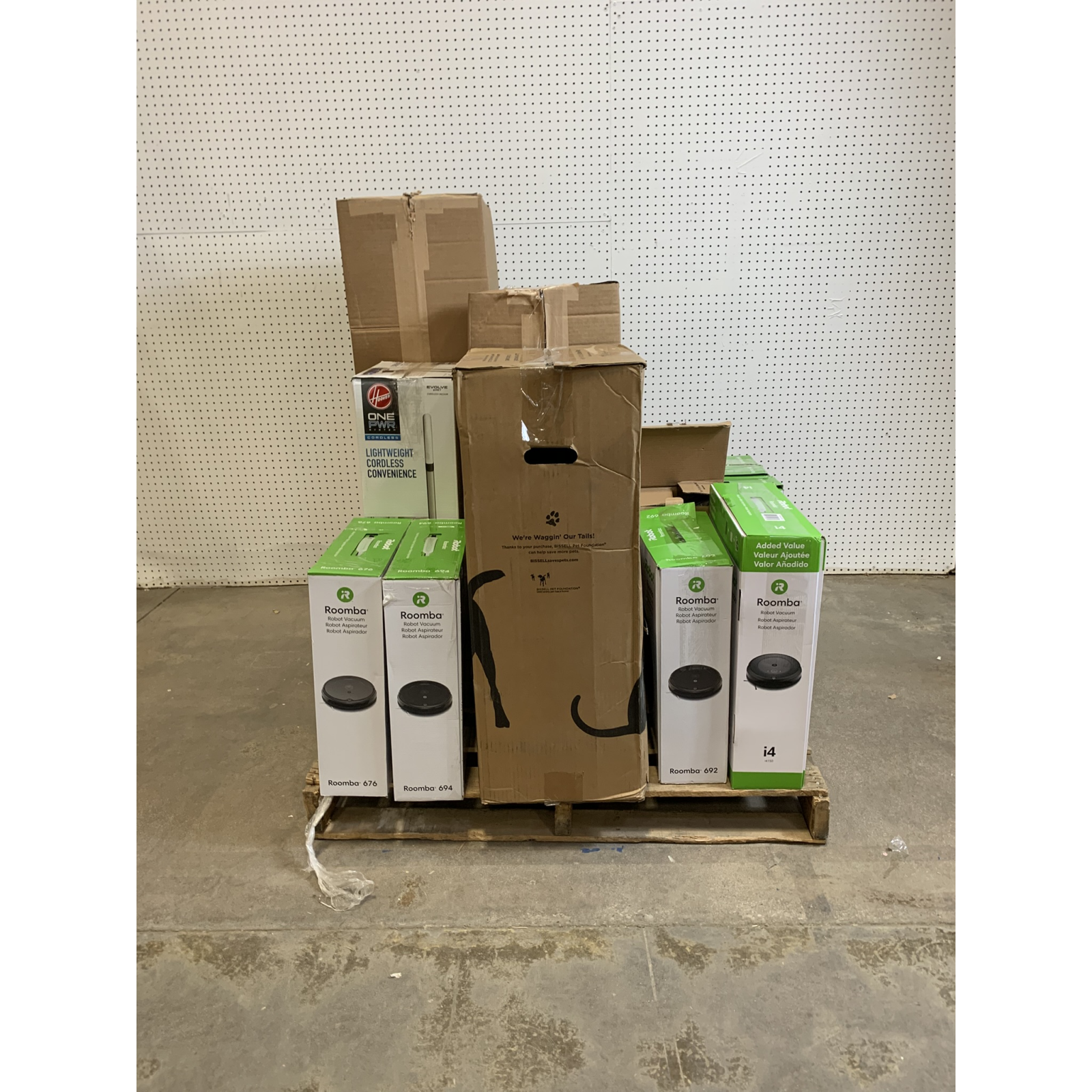 Used Mixed Vacuum Lot – Total LOT MSRP $2,976.91 – iRobot Roomba, Hoover & Bissell