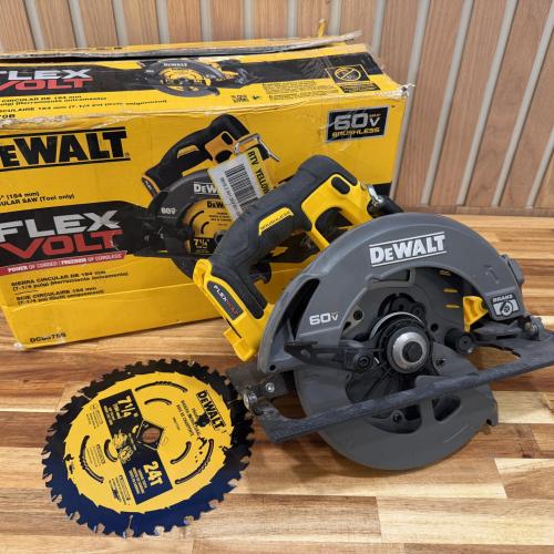 DEWALT FLEXVOLT 60V MAX Cordless Brushless 7-1/4 in. Circular Saw with Brake (Tool Only)