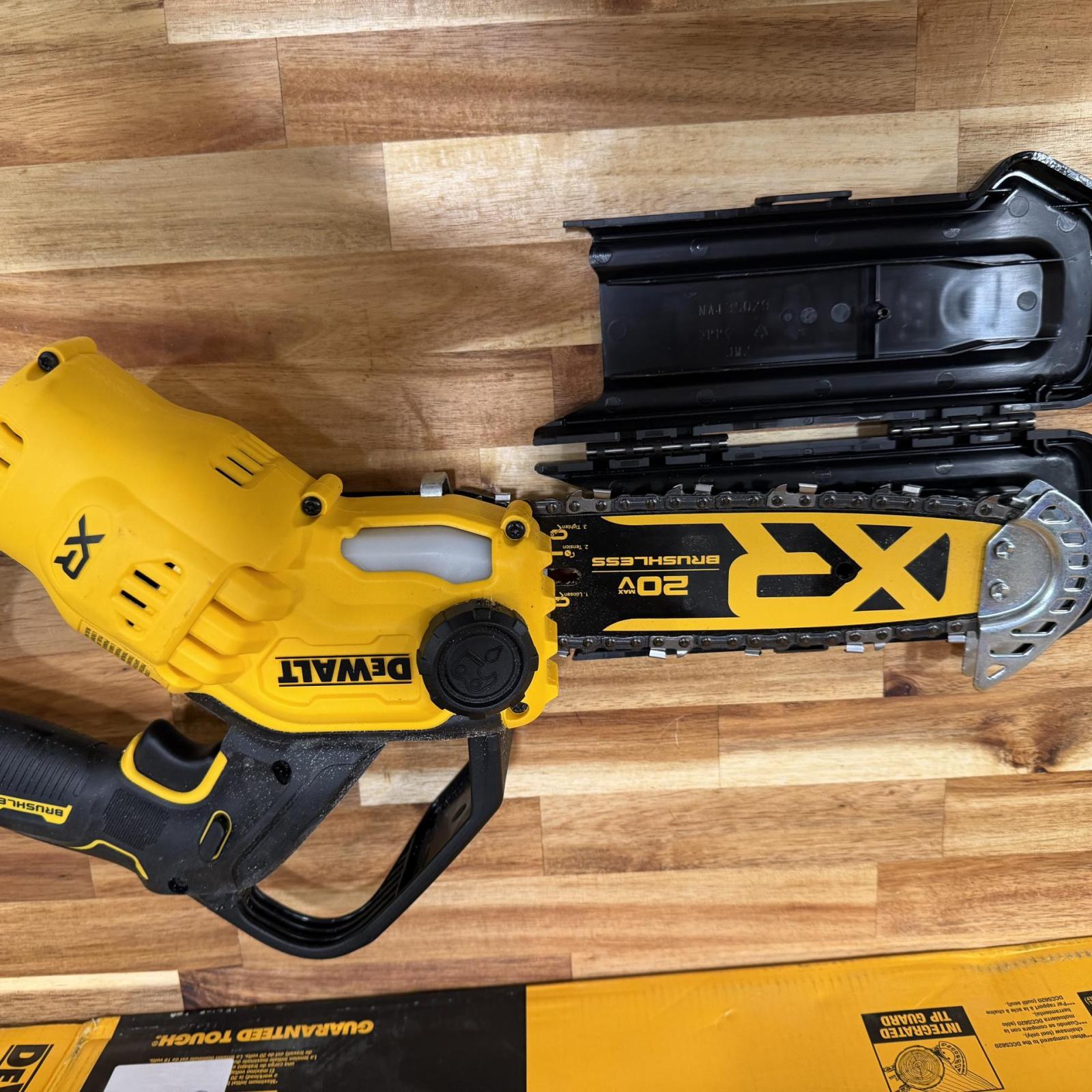 DEWALT 20V MAX 8 in. Brushless Cordless Battery Powered Pruning Chainsaw (Tool Only)