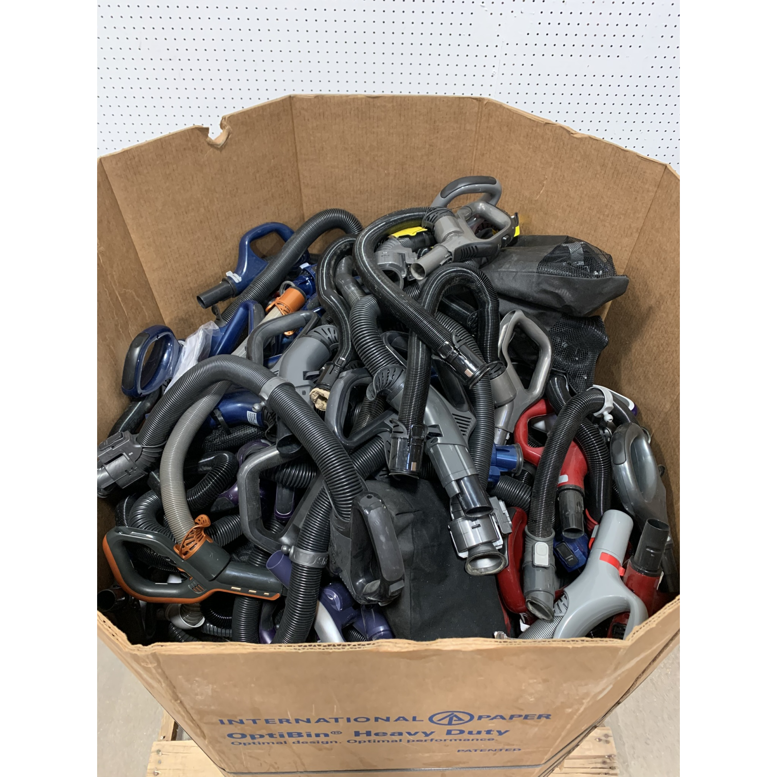 Full Gaylord - NEW/Like New Mixed Vacuum Hoses & Attachments – 100+ Pieces – Major Brands & Various Models