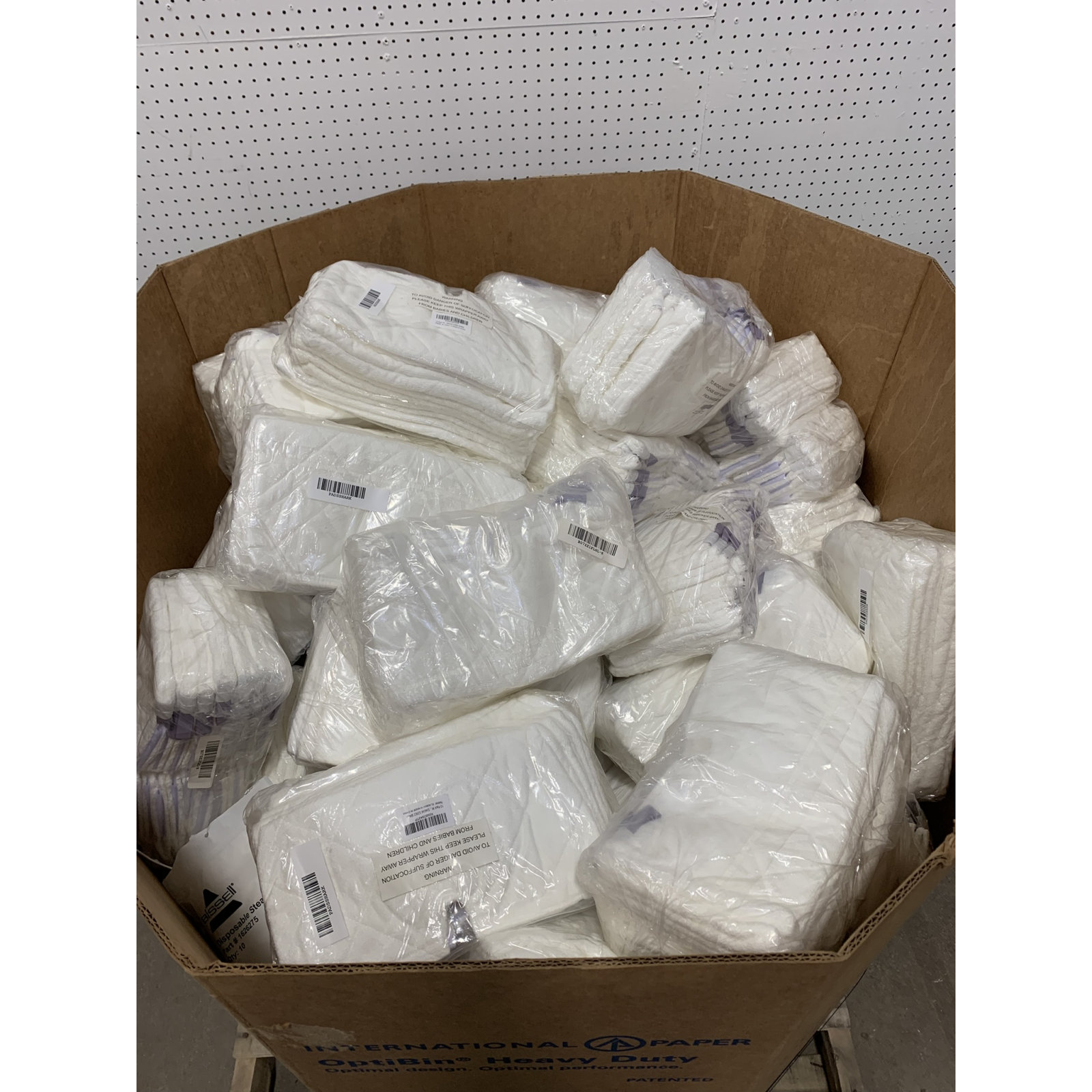 Full Gaylord - NEW Mixed Shark Vacuum Pads, Filters & Accessories