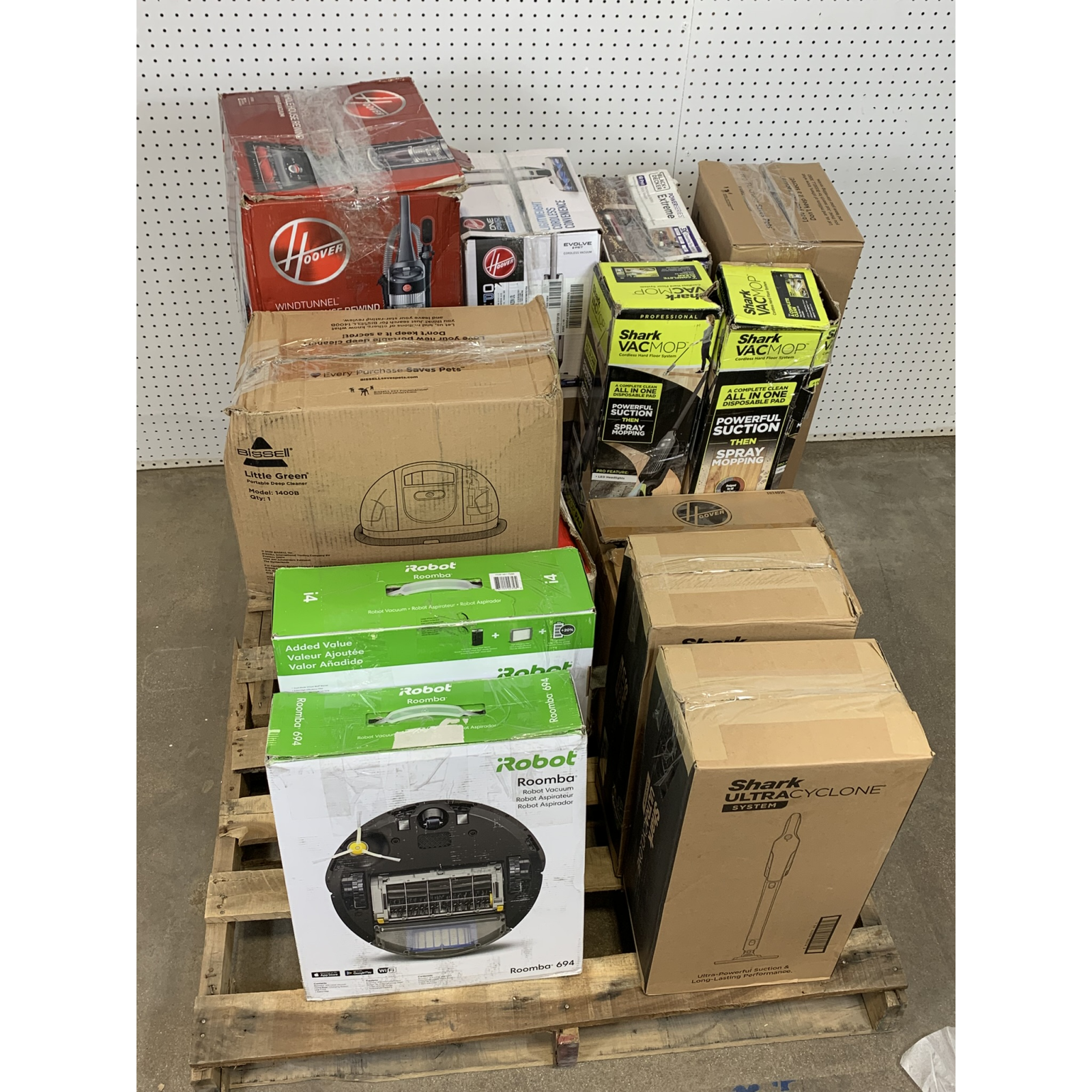 Mixed Vacuum & Small Appliance Return Pallet – Hoover, Shark, iRobot, Bissell, Frigidaire & More – Used/Unprocessed Returns