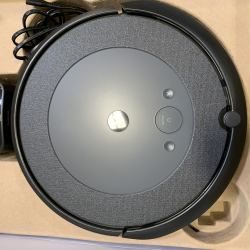 LOT OF 12 - USED Mixed Robot Vacuum Pallet – iRobot, Shark, Ecovacs & Bissell - Total LOT MSRP $4,648