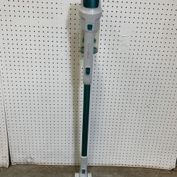 LOT OF 7 - USED / MIXED CORDLESS & UPRIGHT VACUUM PALLET - Shark, Wyze, Kenmore & Hoover - Total LOT Msrp $1,313