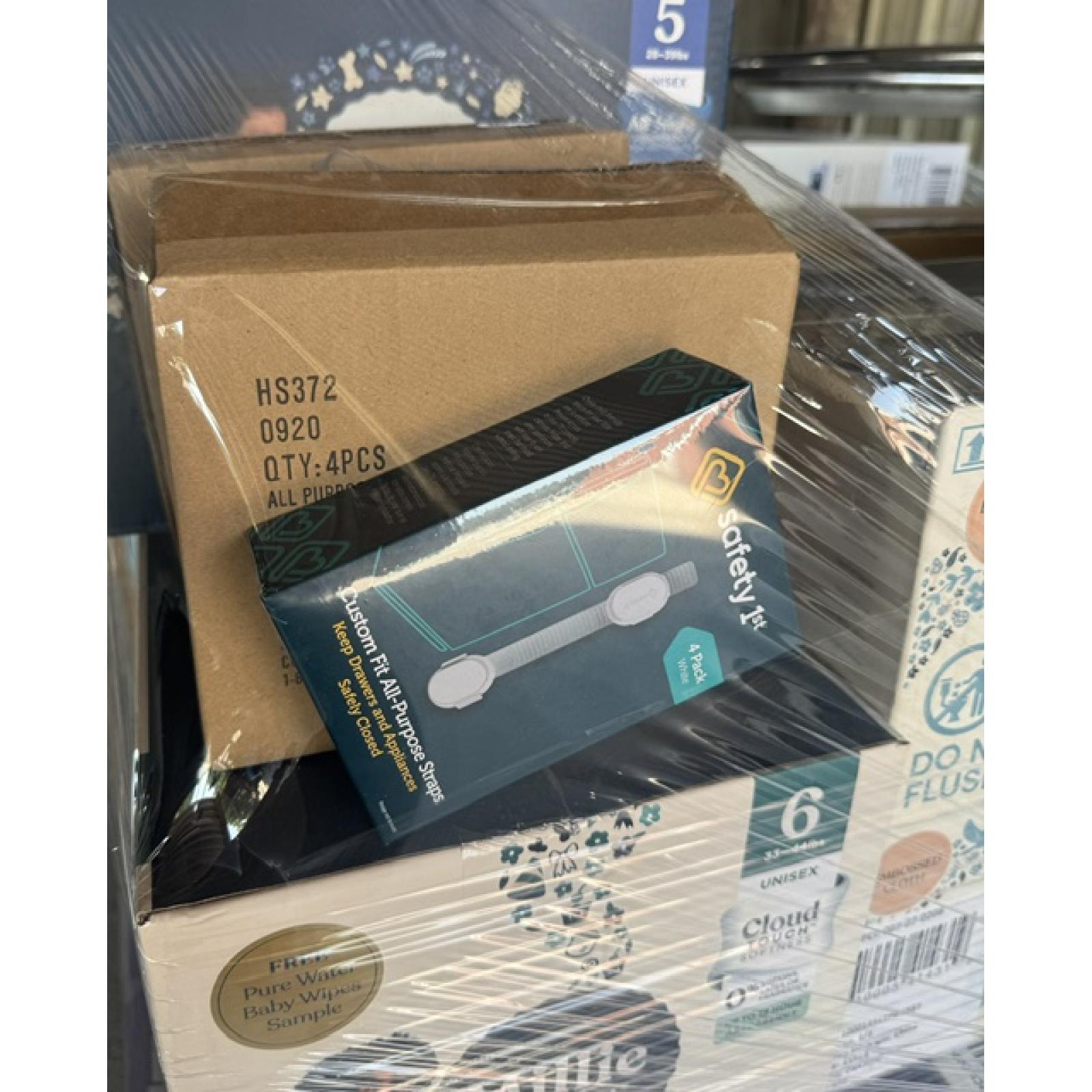 Springtown- Mixed Baby Pallet- Car Seats, Diapers, Wipes
