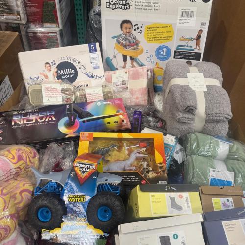 Bullseye Truckload /MIXED MERCHANDISE  (TOYS, HOME GOODS, BABY PRODUCTS, ELECTRONICS AND MORE )