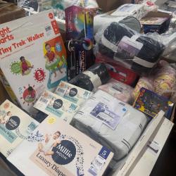 Bullseye Truckload /MIXED MERCHANDISE  24 pallets  (TOYS, HOME GOODS, BABY PRODUCTS, ELECTRONICS AND MORE )