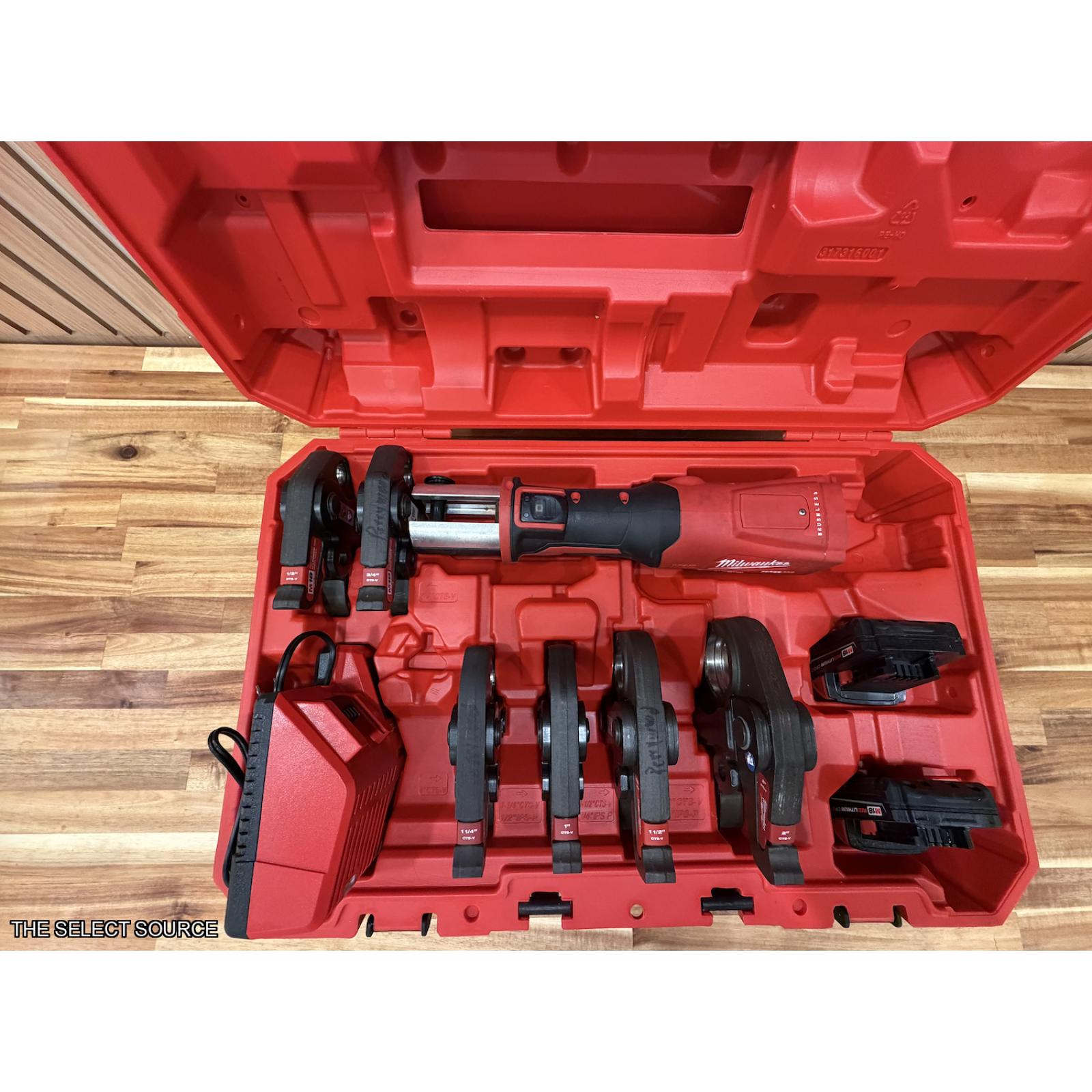 AS-IS Milwaukee M18™ FORCE LOGIC™ Press Tool w/ ONE-KEY™ w/ 1/2-2 CTS Jaws