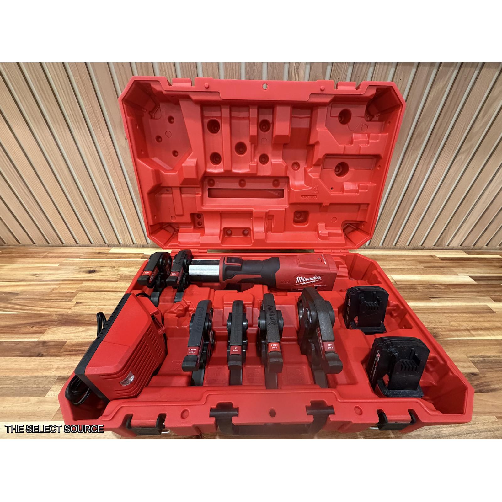 AS-IS Milwaukee M18™ FORCE LOGIC™ Press Tool w/ ONE-KEY™ w/ 1/2-2 CTS Jaws