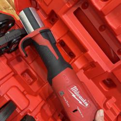 AS-IS Milwaukee M18™ FORCE LOGIC™ Press Tool w/ ONE-KEY™ w/ 1/2-2 CTS Jaws