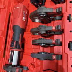 AS-IS Milwaukee M18™ FORCE LOGIC™ Press Tool w/ ONE-KEY™ w/ 1/2-2 CTS Jaws