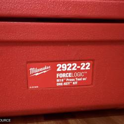 AS-IS Milwaukee M18™ FORCE LOGIC™ Press Tool w/ ONE-KEY™ w/ 1/2-2 CTS Jaws