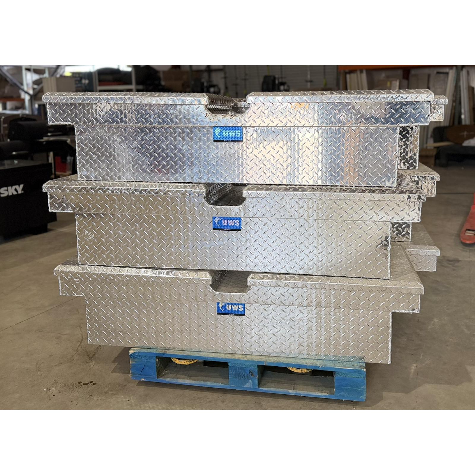 SAN ANTONIO LOCATION - UWS 60 in. Gull Wing Crossover Truck Tool Boxes Like New