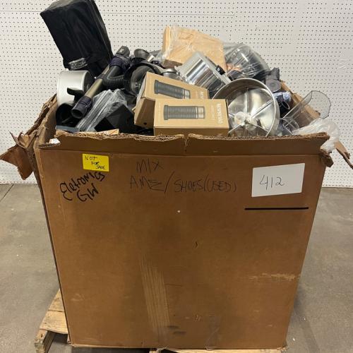 USED MISCELLANEOUS VACUUM & KITCHEN APPLIANCE PARTS & ACCESSORIES PALLET #8 – UNMANIFESTED