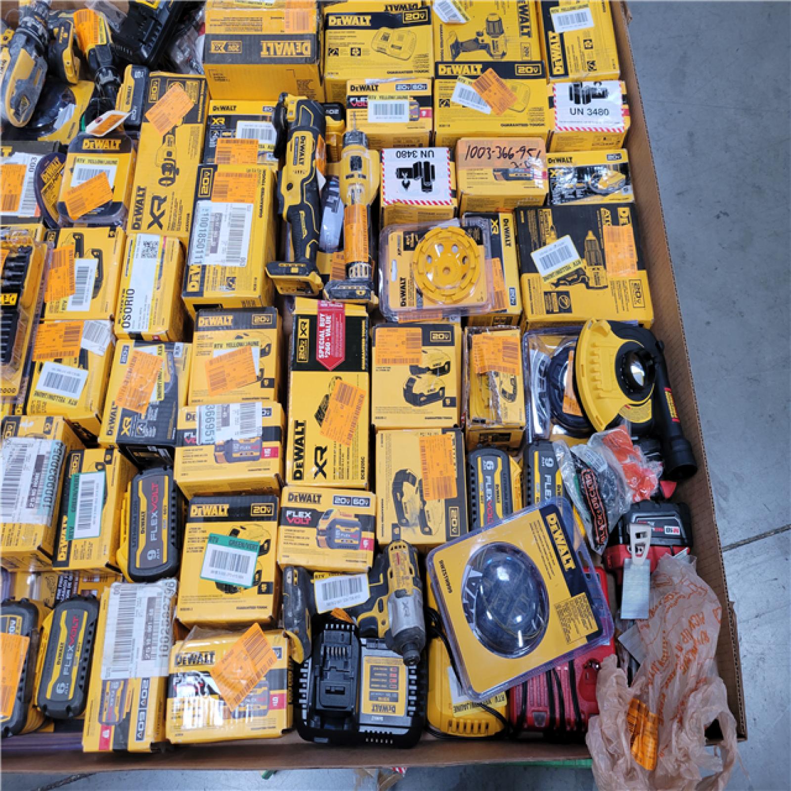 CALIFORNIA AS-IS TOOL PALLET
