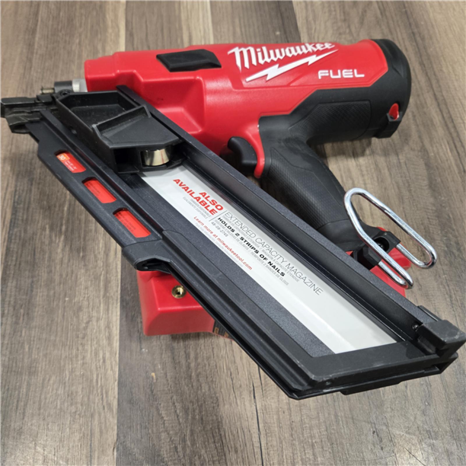 GOOD  Milwaukee M18 FUEL 3-1/2 in. 18-Volt 30-Degree Lithium-Ion Brushless Cordless Framing Nailer (Tool-Only)