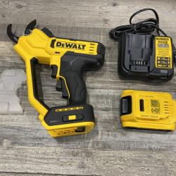 AS-IS DEWALT 20V MAX Cordless Battery Powered Pruner Kit