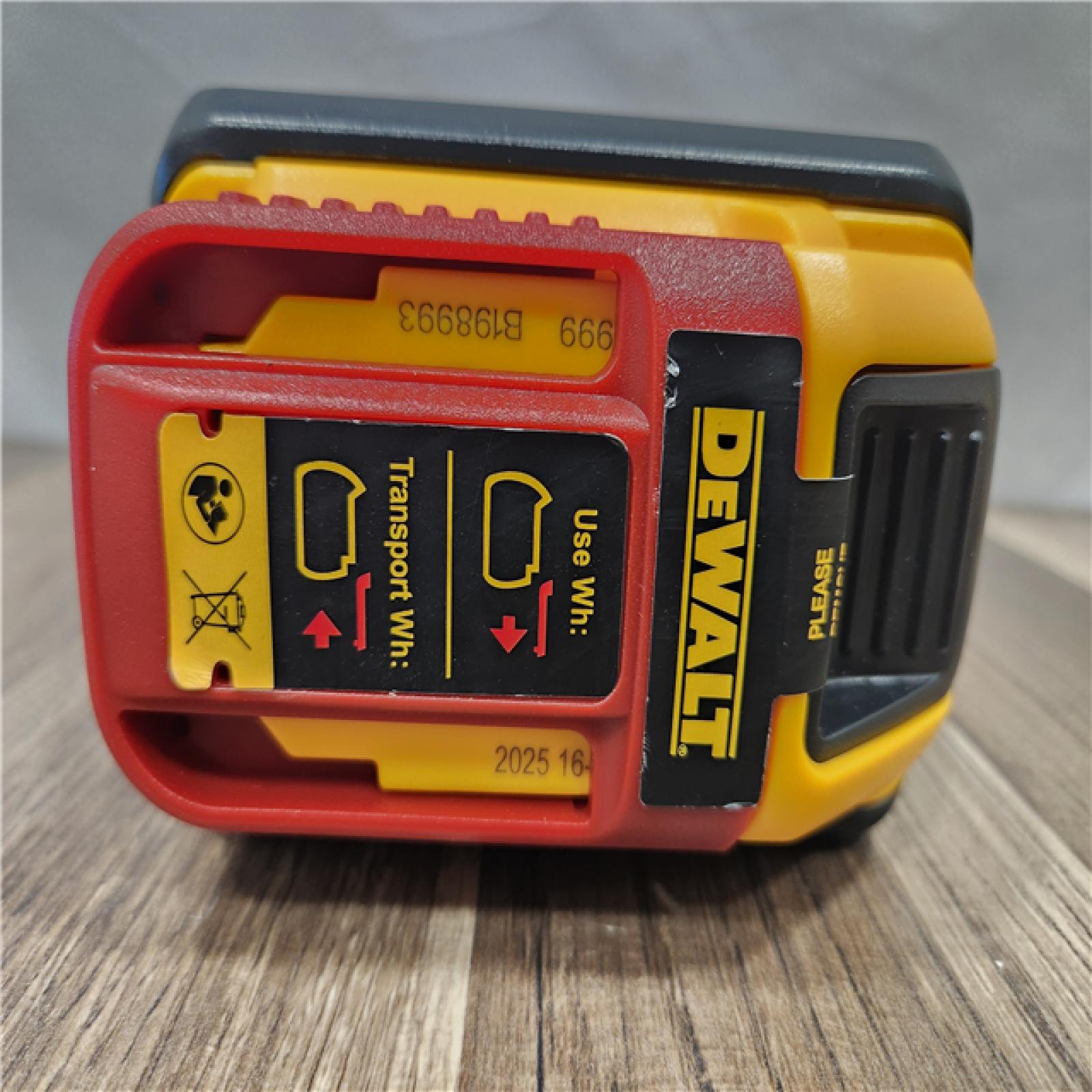 AS-IS- DEWALT FLEXVOLT 20V/60V MAX 12.0 Ah Battery