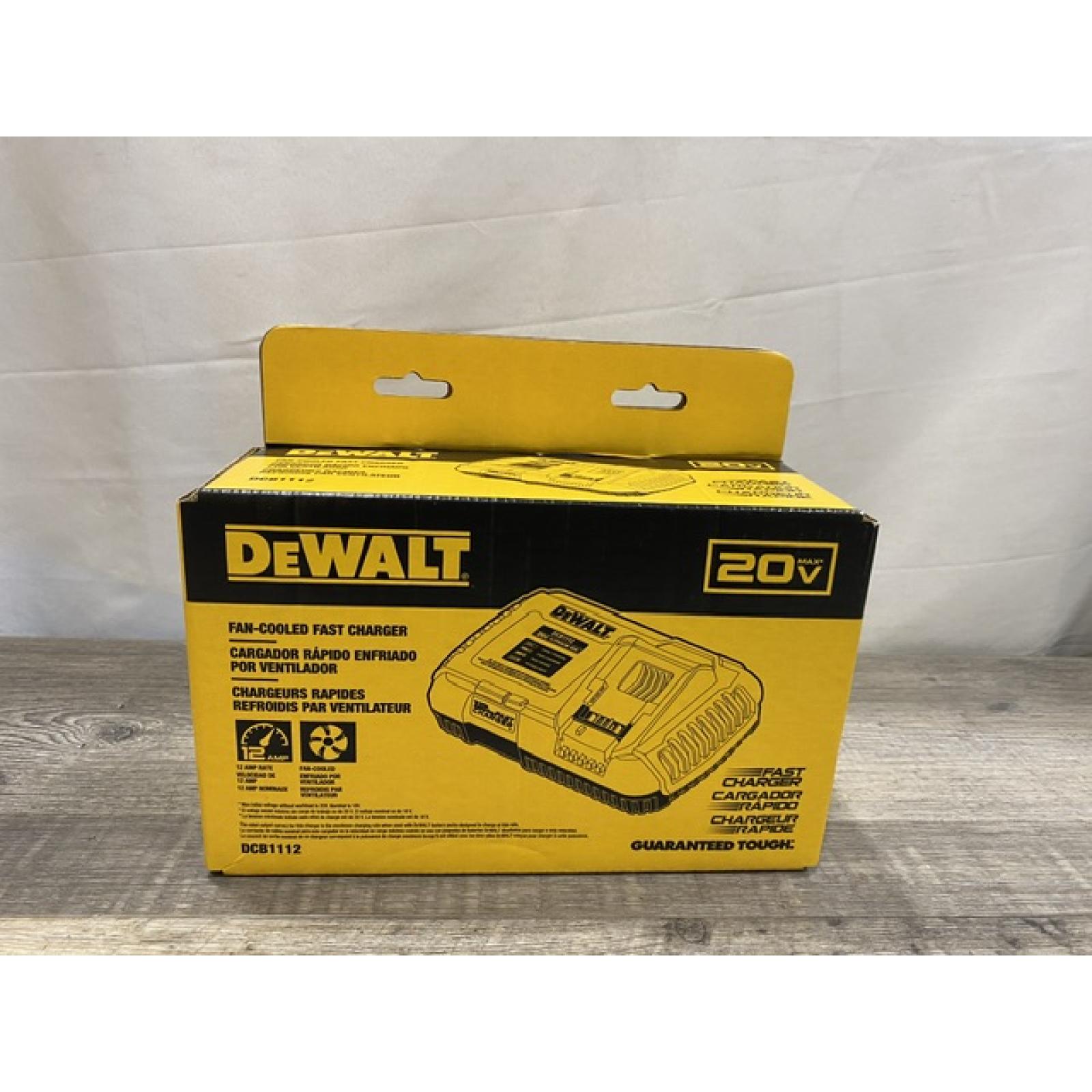 NEW - DEWALT 20V and FLEXVOLT 12 Amp Fan Cooled Fast Charger