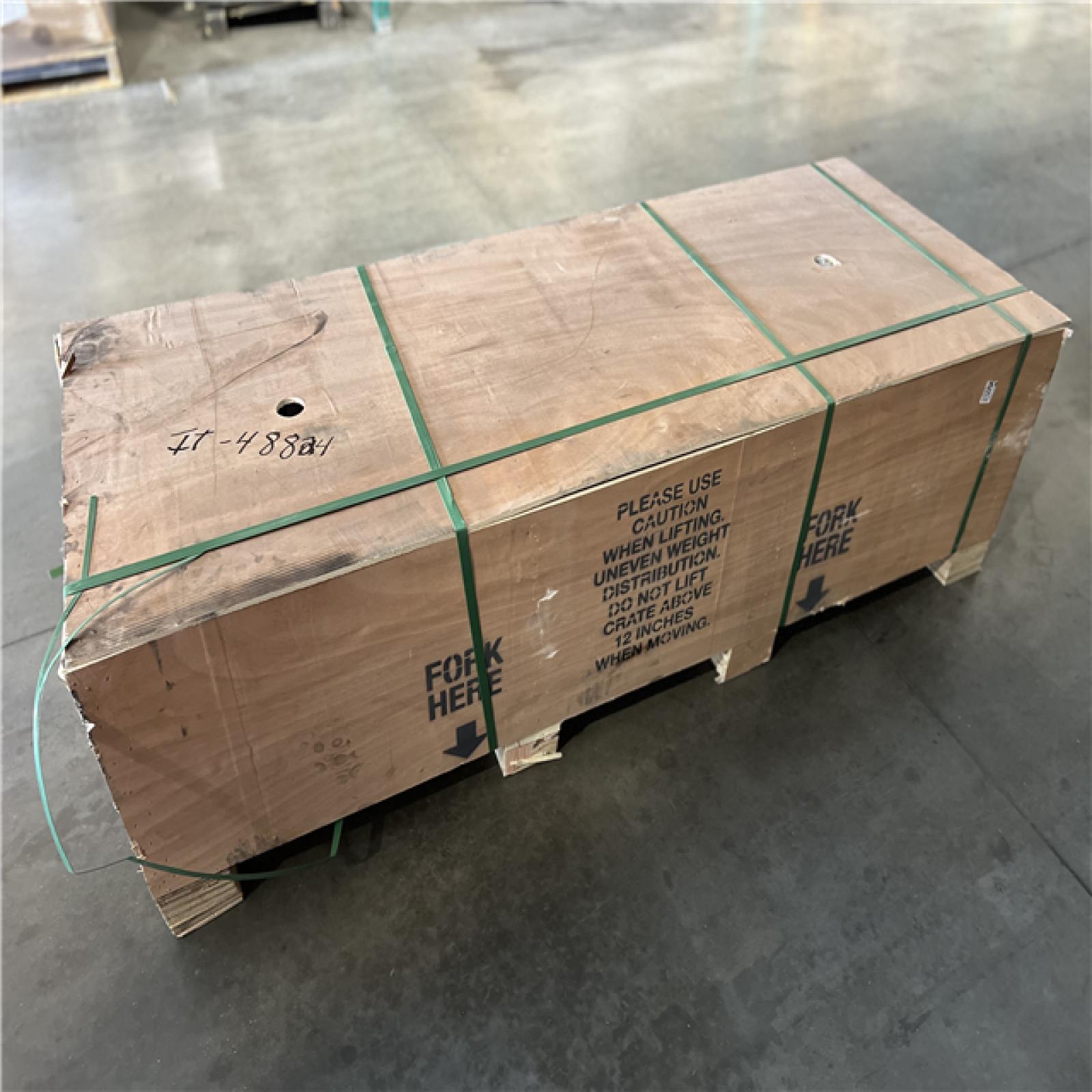 DALLAS LOCATION - Champion Power Equipment 27 Ton 224 cc Gas Powered Hydraulic Wood Log Splitter w/Vertical/Horizontal Operation and Auto Return-with Hydraulic Oil
