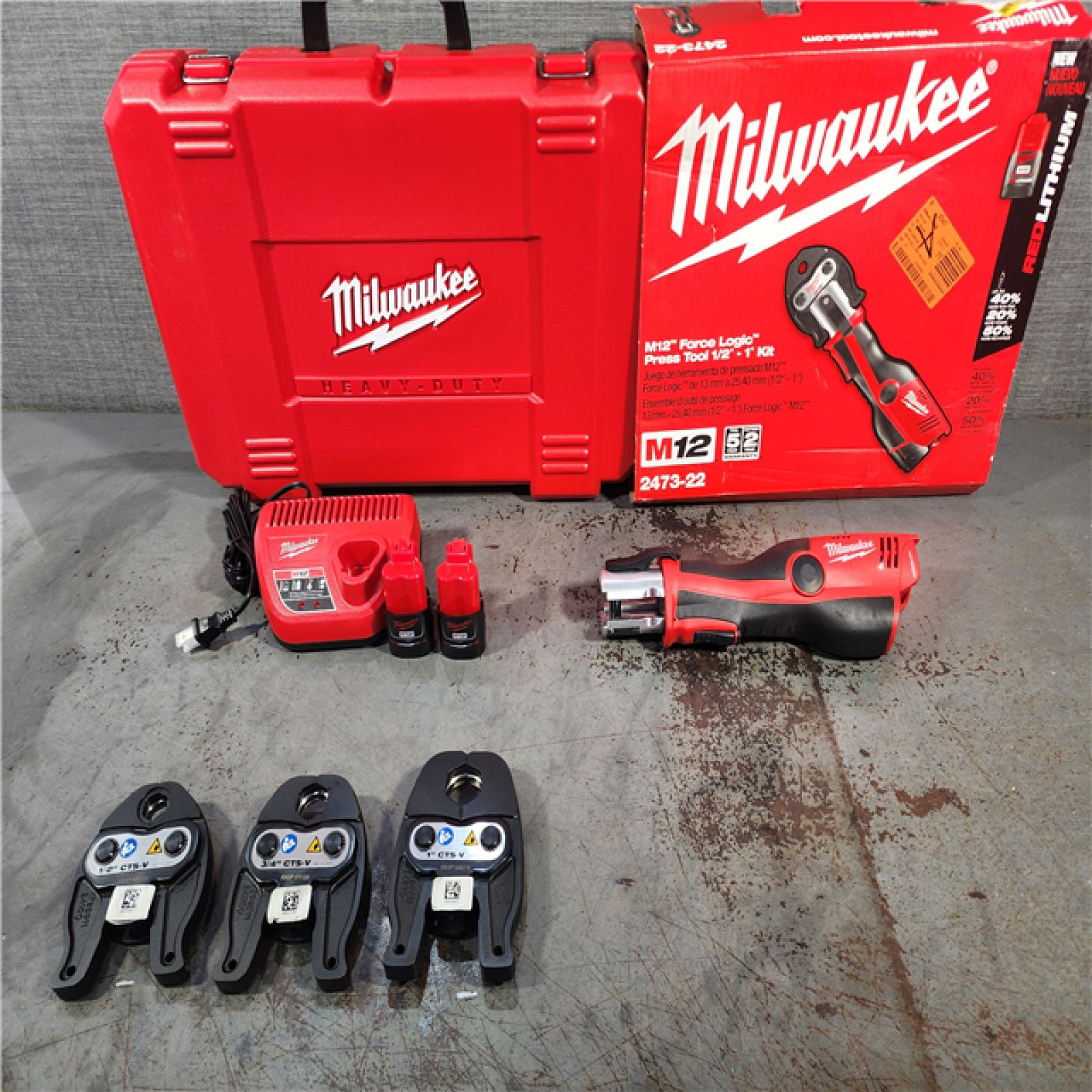 M12 12-Volt Lithium-Ion Force Logic Cordless Press Tool Kit (4 Jaws Included) W/(2) 1.5Ah Battery & Hard Case M12 12-Volt Lithium-Ion Force Logic Cordless Press Tool Kit (4 Jaws Included) W/(2) 1.5Ah Battery & Hard Case