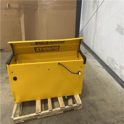 Houston Location - AS-IS Tool Pallet DEWALT SIX DRAWER TOOL BOX