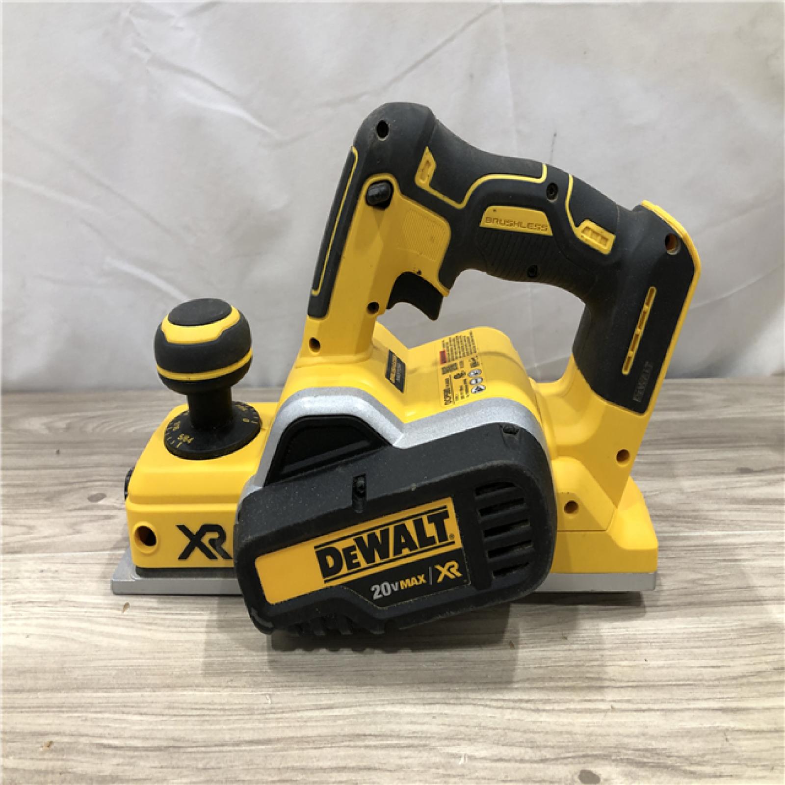 AS-IS DEWALT 20V MAX XR Cordless 3-1/4 in. Planer (Tool Only)