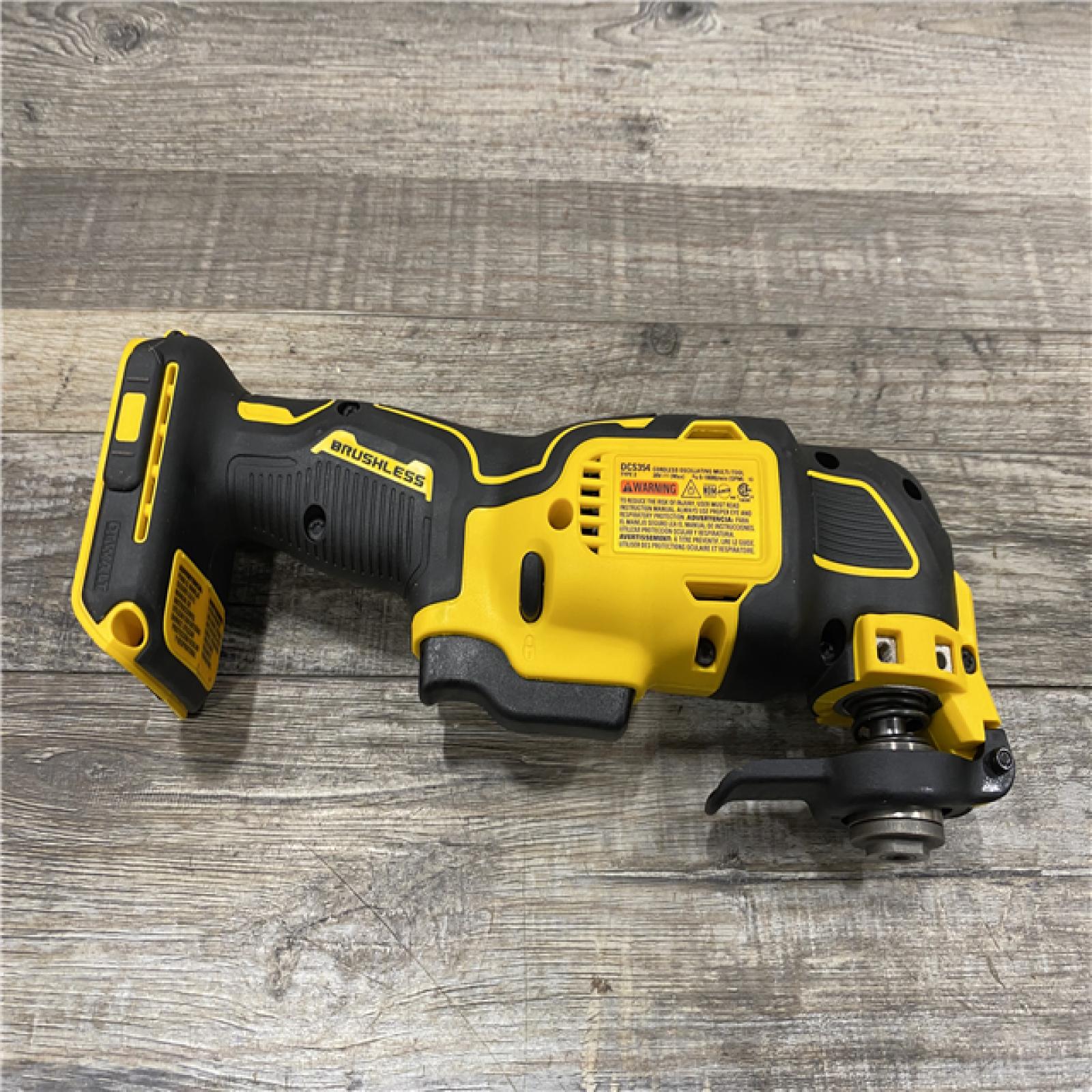 AS-IS DEWALT ATOMIC 20V MAX Cordless Brushless Oscillating Multi Tool (Tool Only)