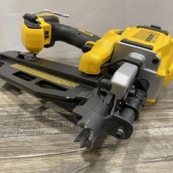 AS-IS DEWALT 20-Volt 21° Cordless Framing Nailer (Tool-Only)