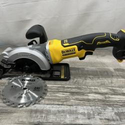 AS-IS DEWALT ATOMIC 20V MAX Cordless Brushless 4-1/2 in. Circular Saw (Tool Only)