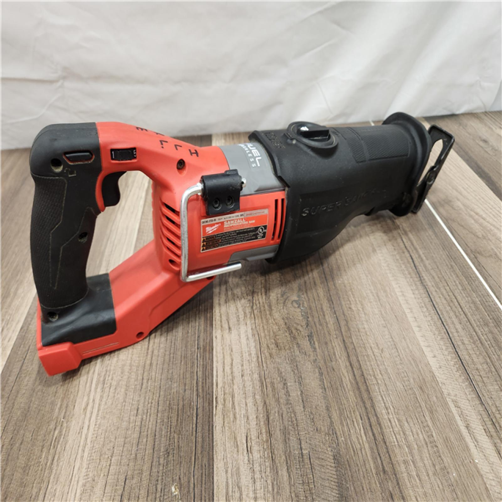 AS-IS Milwaukee M18 Fuel 18V Brushless Super Sawzall Reciprocating Saw 2722-20 (Bare Tool)